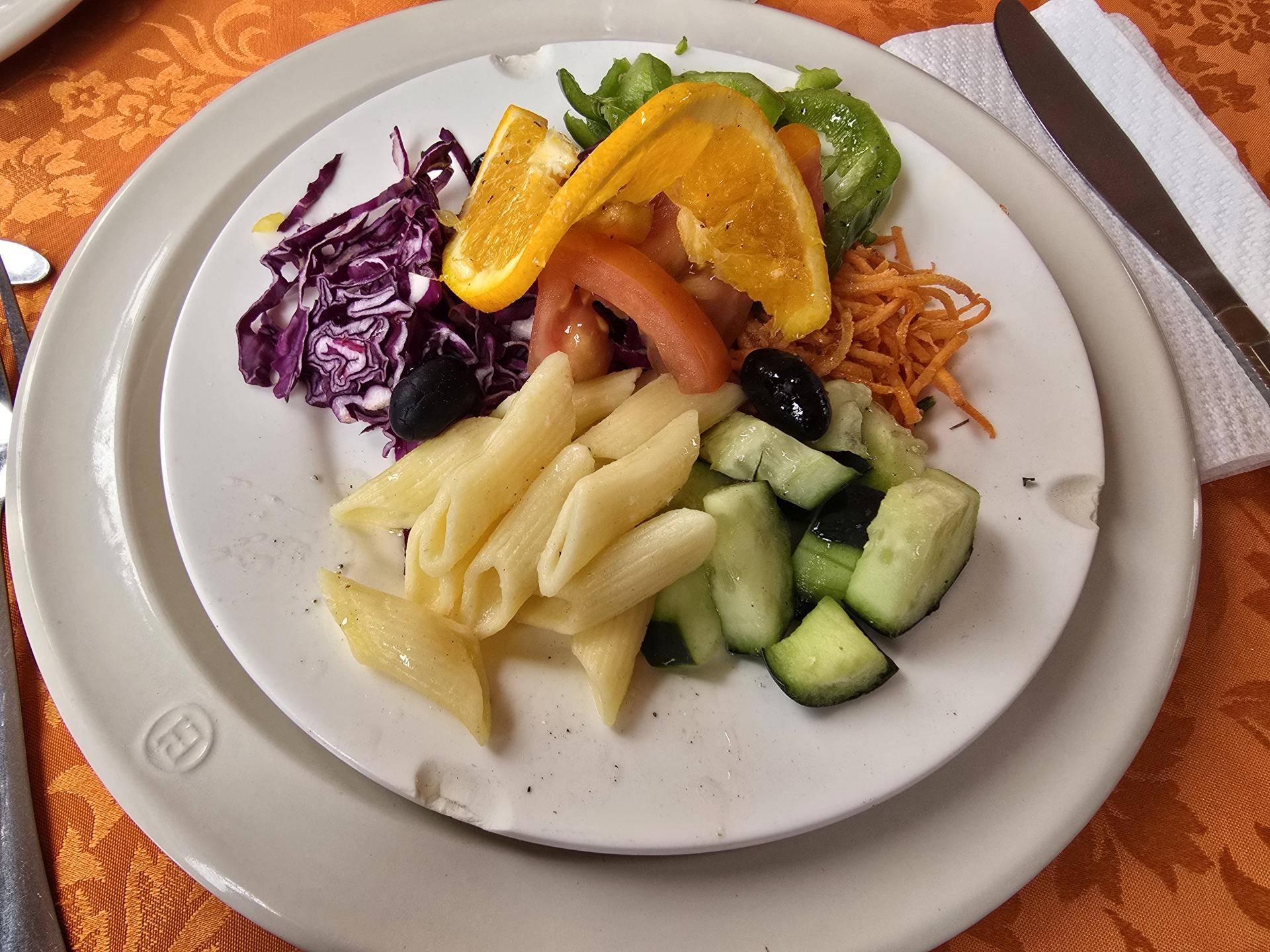марокканский салат с макаронами